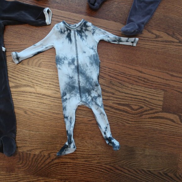 6 pcs Baby boy bundle, size 6-12 months - Picture 3 of 9